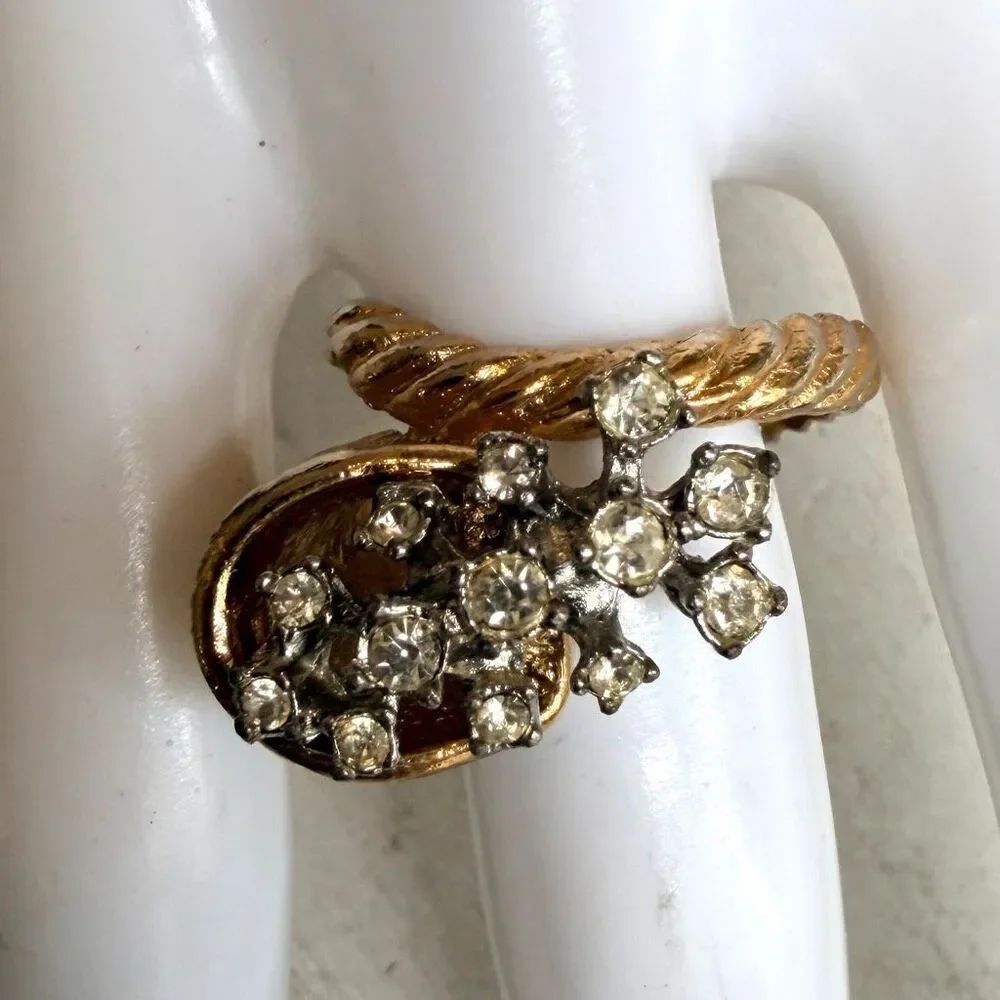 Vintage Rhinestone Cocktail Ring Gold Tone Adjustable Bypass Ring